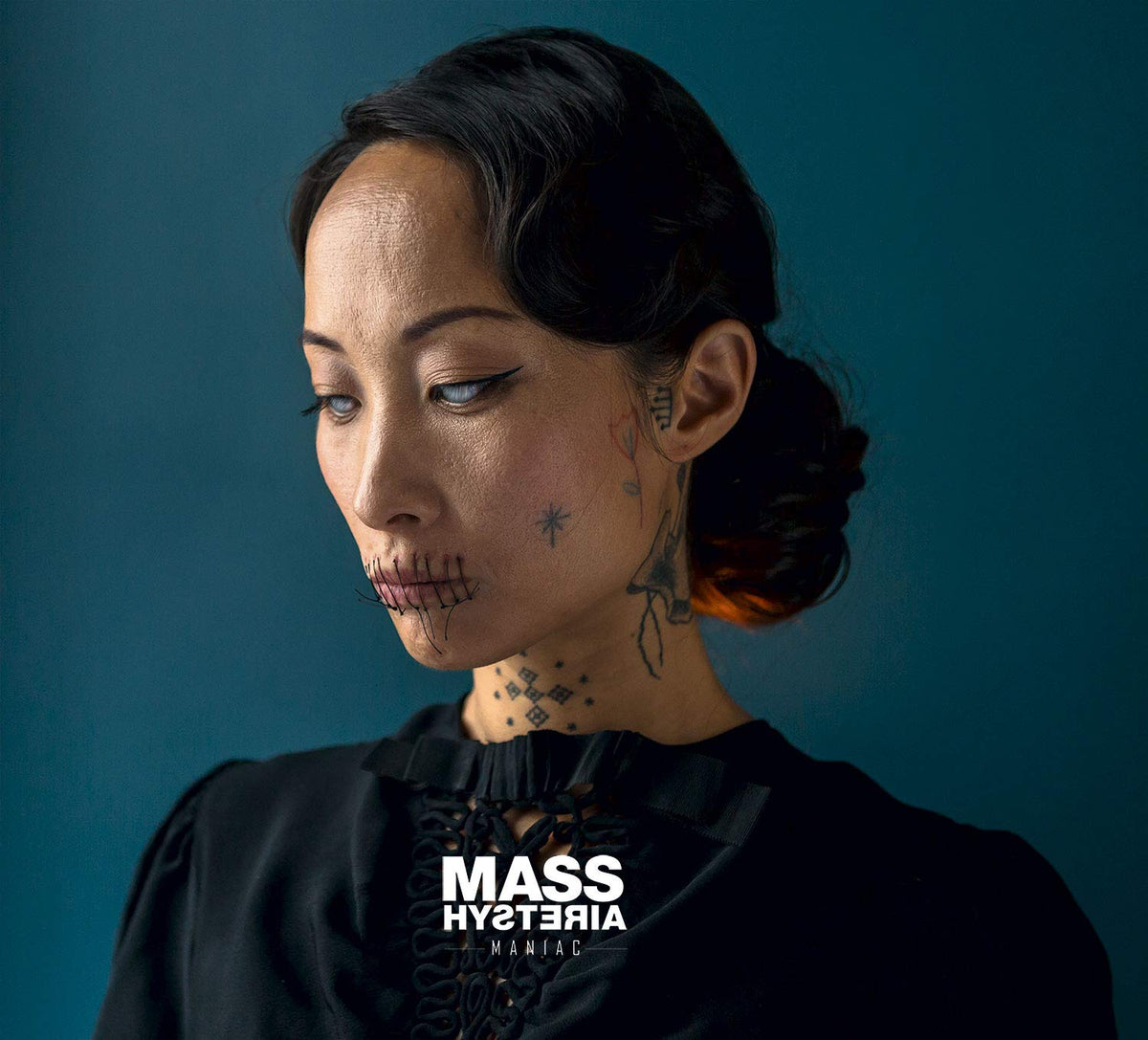 Mass Hysteria – Maniac
